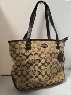 COACH　コーチ　トートバックキャンパス／レザー