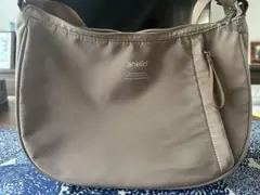 anello ショルダーバッグ ベージュ　メッセンジャーバッグ　軽量　美品