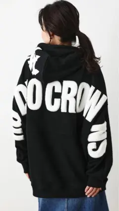 人気 RODEO CROWNS ファーアップリケ スウェット パーカー ブラック
