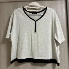 アベイル 半袖Tシャツ