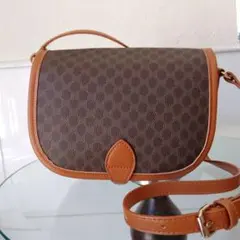 極美品❣️ショルダーバッグ ブラウンオレンジ