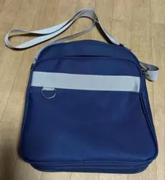 スクールバッグ　ショルダータイプ