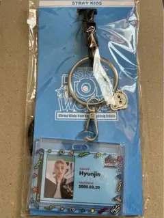 スキズ TOY WORLD ヒョンジン パスケース