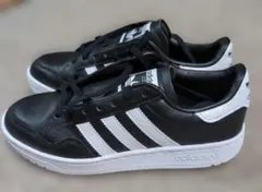 adidas スニーカー ブラック レディース 23.5cm 美品