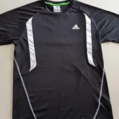 スポーツTシャツ