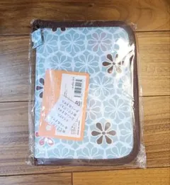 マルチケース ブルー×ブラウン×ホワイト 新品