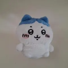 ちいかわ お座りぬいぐるみ ハチワレ