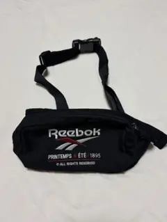 Reebok ボディバッグ 黒