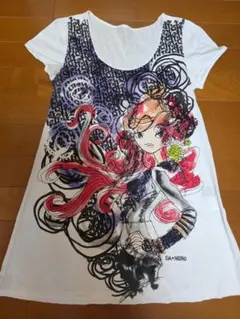 DA-NERO イラストプリント 半袖Tシャツ ホワイト