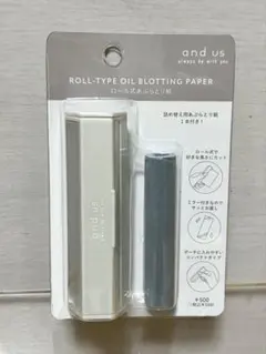 スリコ⭐︎ロール式あぶらとり紙　詰め替え付き3COINS スリーコインズ