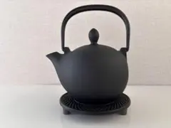 未使用品　南部岩鋳三代目清末造　０.３型アラレ 砂鉄急須　和銑　南部鉄瓶 未使用品 南部岩鋳三代目清末造 0.3型アラレ 砂鉄急須 和