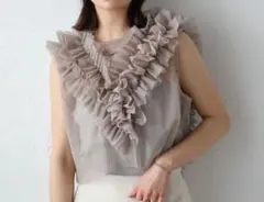 チュールフリルベスト