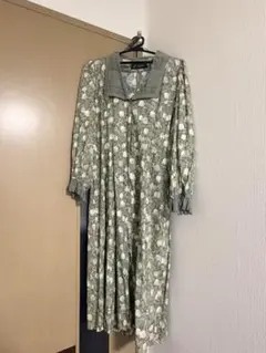 花柄　ワンピース　古着　レトロ　昭和