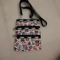 LeSportsac サコッシュ ショルダー ピンク 総柄のサムネイル
