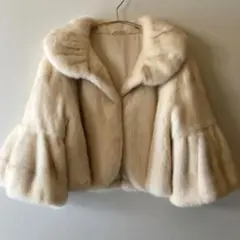 アイボリー ファー ボレロ ジャケット フレアスリーブ