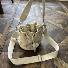 ZARA ナイロン ドローストリングショルダーバッグ