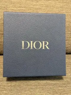 Dior ギフトボックス ネイビー