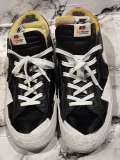 Nike BLAZER LOW SACAI スニーカー