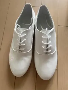 La TENACE ラテナーチェ　エナメルシューズのサムネイル