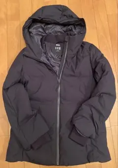 ユニクロ ダウンジャケット レディースMサイズ