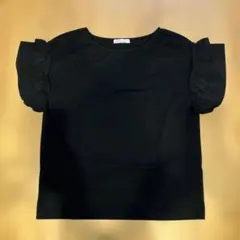 earth music&ecology フリル袖カットソー ブラック　未使用品