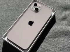 【美品】iPhone13 本体 ピンク