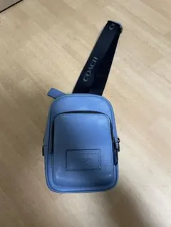 【新品未使用　美品】COACH ショルダーバッグ ブルー