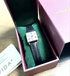 ヴィーダプラス　vida + クラシカル　レザー　腕時計　黒　フレンチ