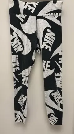 Nike ロゴプリント レギンス　Mサイズ