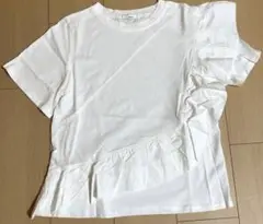 フリルTシャツ