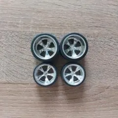 プラモ　ホイール　タイヤ　車　アオシマ　dubのサムネイル