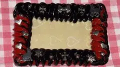 ホイップデコ　トレカケース　レッド　赤　黒　ブラック　シルバー　ゴテゴテ