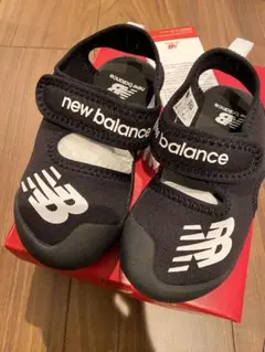 【新品】new balance ニューバランス　サンダル 16.0 靴