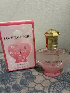 LOVE PASSPORT It Flowery オードパルファム 40mlのサムネイル
