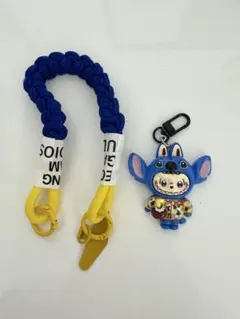 可愛い　ラブブ　ストラップ