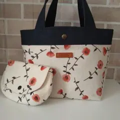 ハンドメイド　花柄トートバッグ　ポーチ付きセット　ポピー柄　moment
