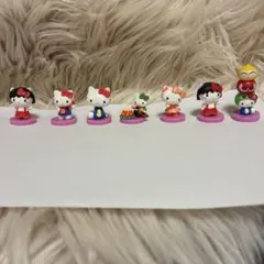 HelloKittyコラボレーションチョコエッグ フィギュアセット 8体