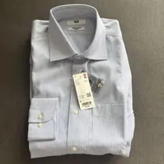 ユニクロ　スーパーノンアイロンスリムシャツ