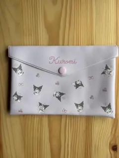 ⭐︎新品未使用品⭐︎ サンリオ　クロミ　封筒型ポーチ Sanrio KUROMI