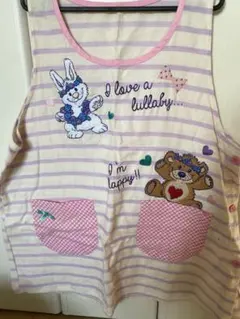 Suzy's Zooの刺繍エプロン