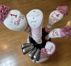 レディース　クインシー のクラブと ルーズベルトテディベア　キャディクラブ