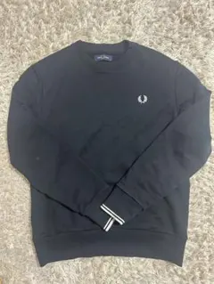 FRED PERRY ブラック クルーネック トレーナー Mのサムネイル
