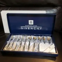 ☆ネイビー様専用☆GIVENCHY 　ジバンシー　スプーン　フォーク　セットのサムネイル
