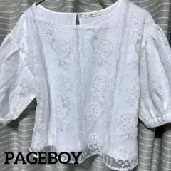 PAGEBOY 刺繍入りホワイトバルーン袖トップス