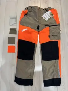 Item thumbnail for item 215f4d8c-bc34-4eb3-a442-75f1a70c1350