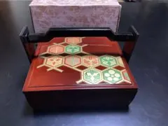 持ち手付き 重箱 四つ仕切り 菓子器