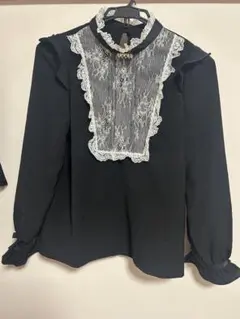 ROJITA 黒 ビジューブラウスのサムネイル