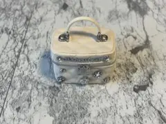 カプセルトイ　ミニチュア　JILL by JILL STUART 白