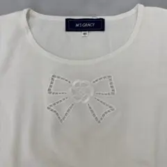 美品♡M'S GRACY リボン刺繍 半袖ニット ホワイト 40のサムネイル
