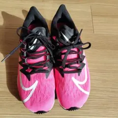 ナイキ☆レディースシューズ☆25,5cm☆軽量 【美品】♡ブラックフライデー♪♡